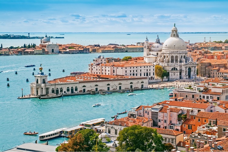 Find the best places to study abroad in Europe, Download AssistED mobile app for higher education in Greece